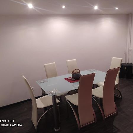 Park Villa Ferienwohnung Mit Pool Und 3 Schlafzimmer Ульцинь Екстер'єр фото