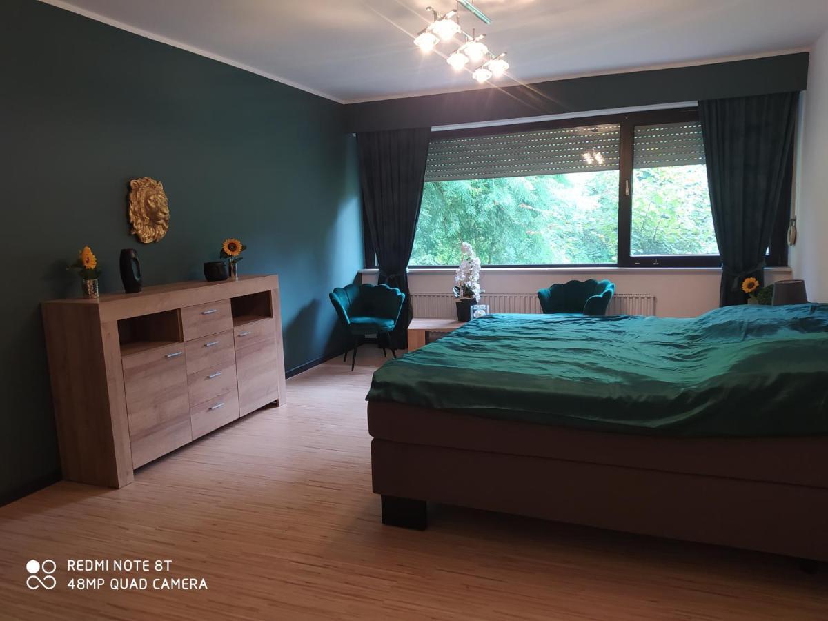 Park Villa Ferienwohnung Mit Pool Und 3 Schlafzimmer Ульцинь Екстер'єр фото